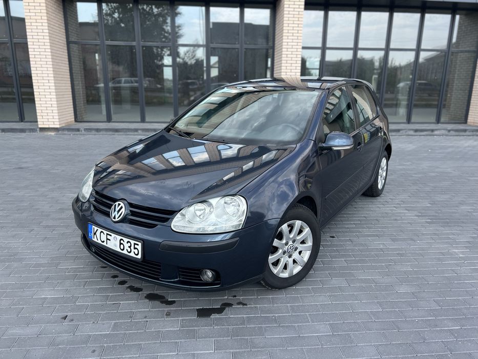 Volkswagen Golf 2004 — 1