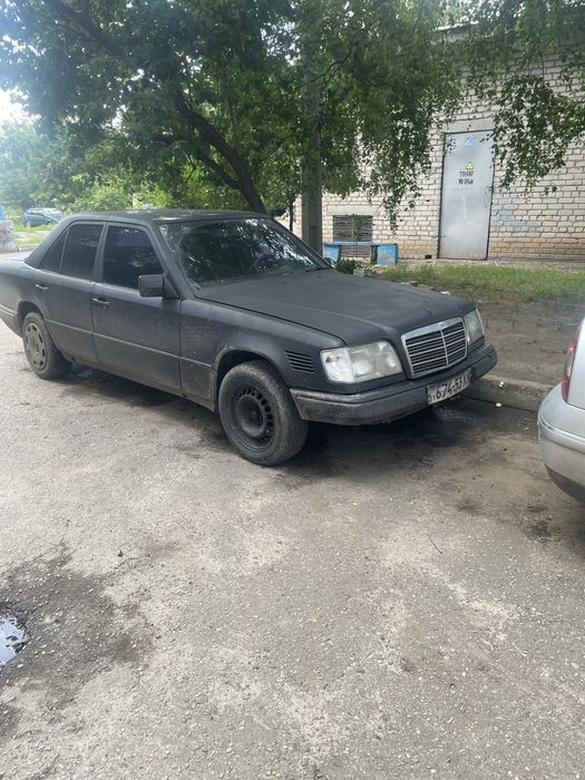 Mercedes-Benz 200, 1994