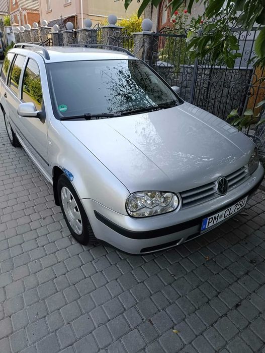 Volkswagen Golf, 2004
