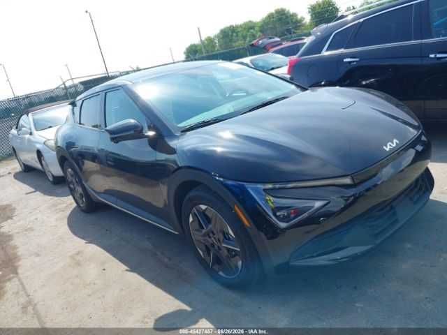 Kia, 2025