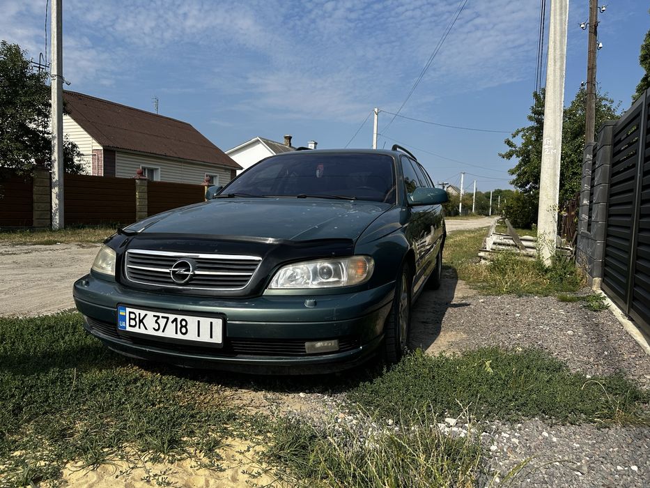 Opel Omega, 2002