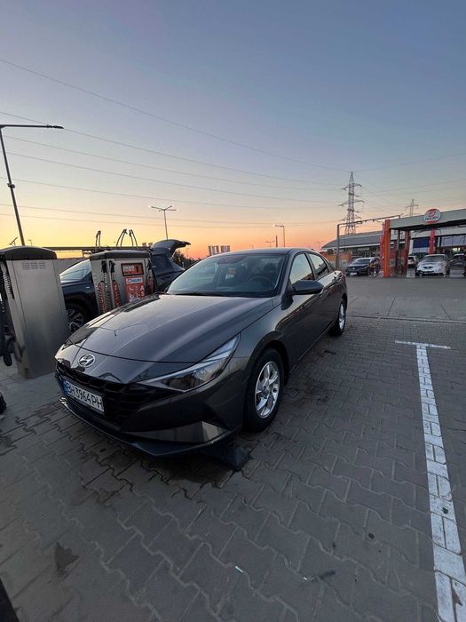 Hyundai Elantra, 2021