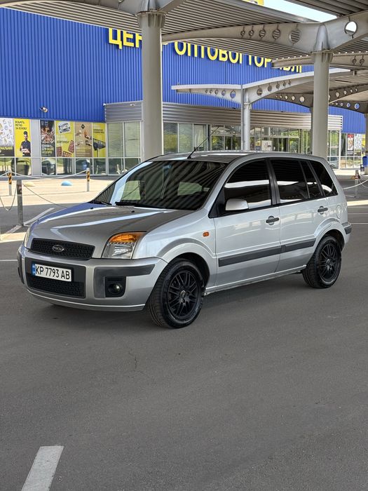Ford Fusion, 2007