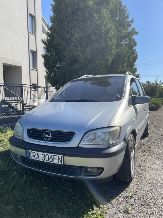 Opel Zafira 2002 — 1