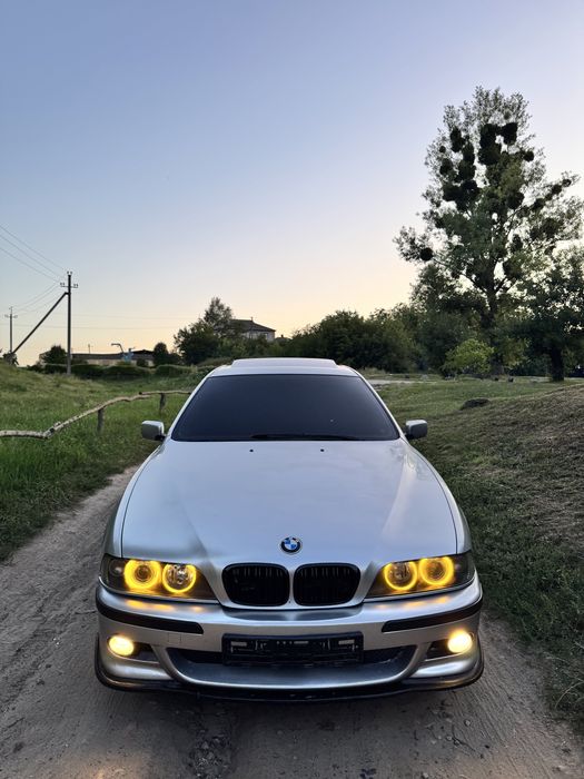 BMW 5 Series, 2000