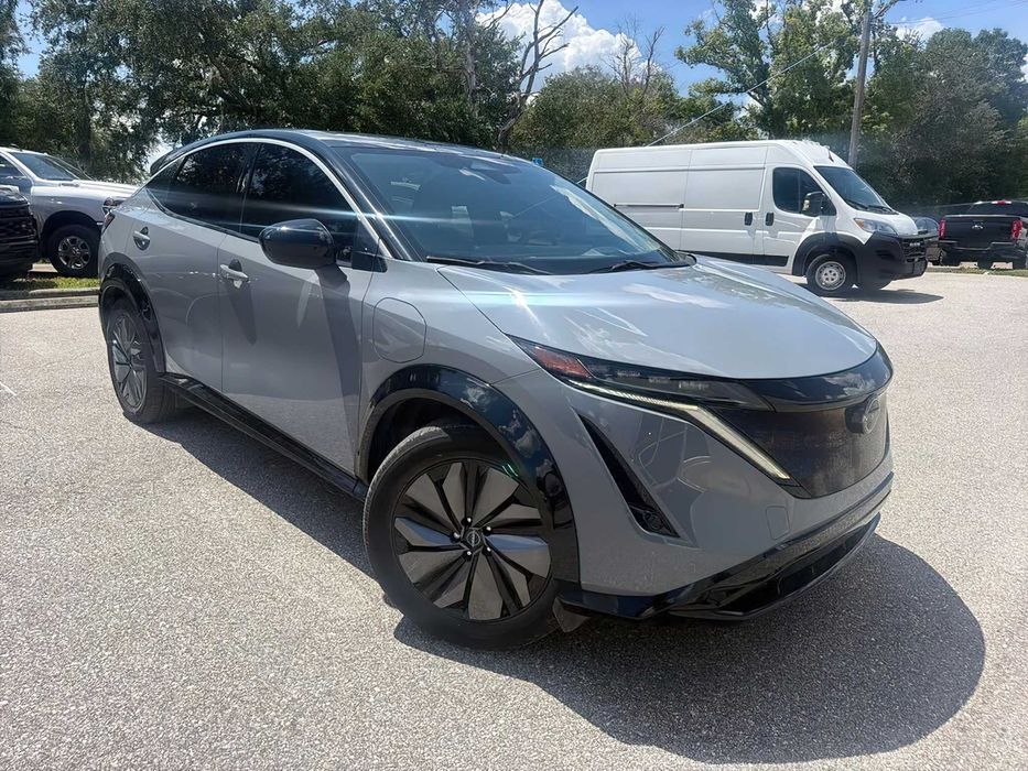 Mitsubishi 2023 — 1