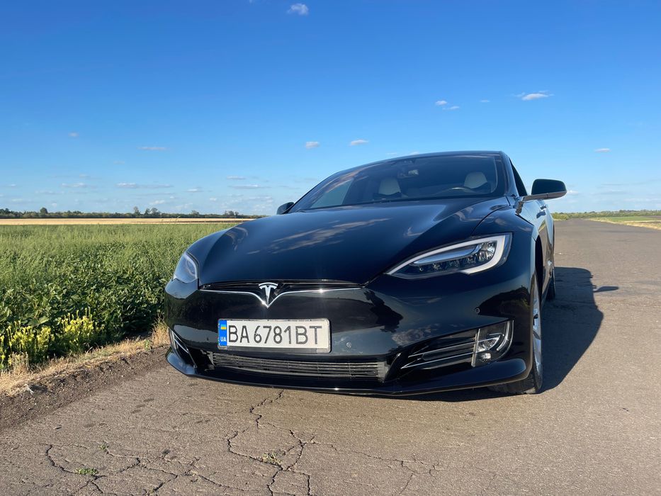 Tesla Model S, 2017