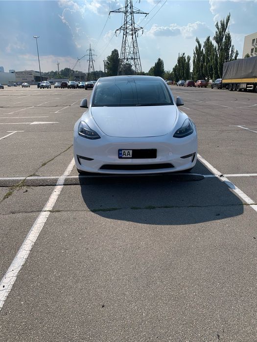 Tesla, 2022