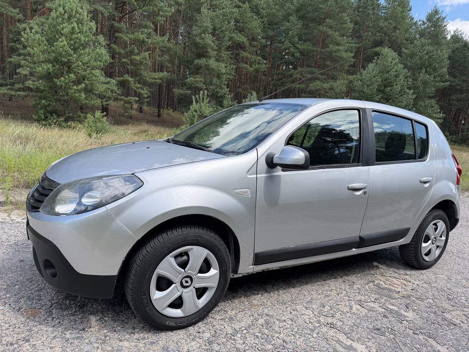 Dacia Sandero, 2010
