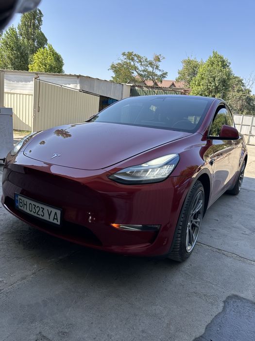 Tesla, 2020