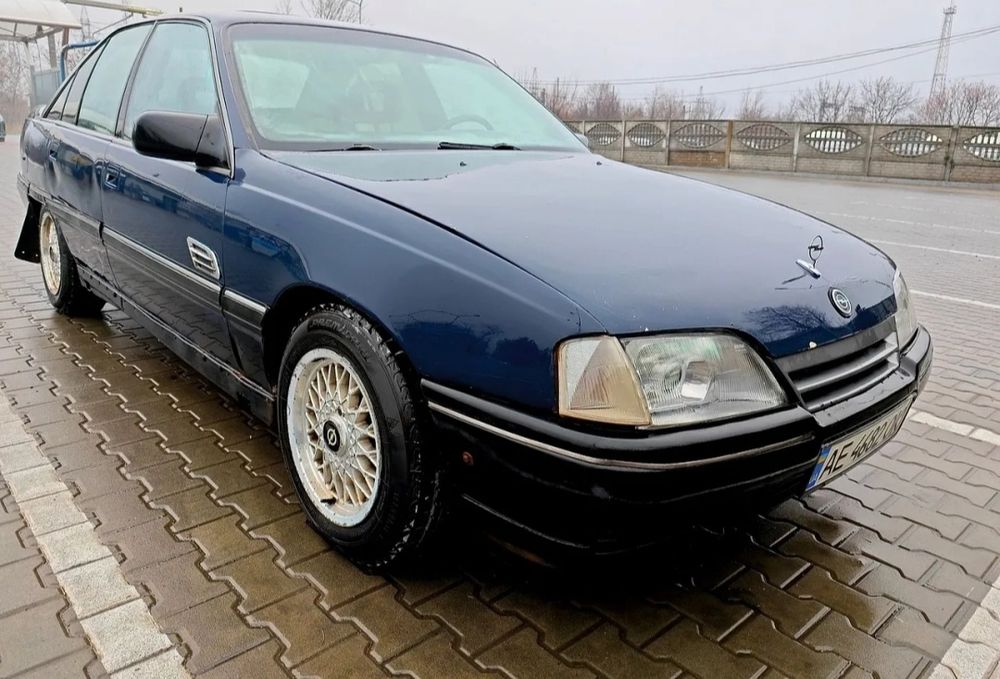 Opel Omega, 1991