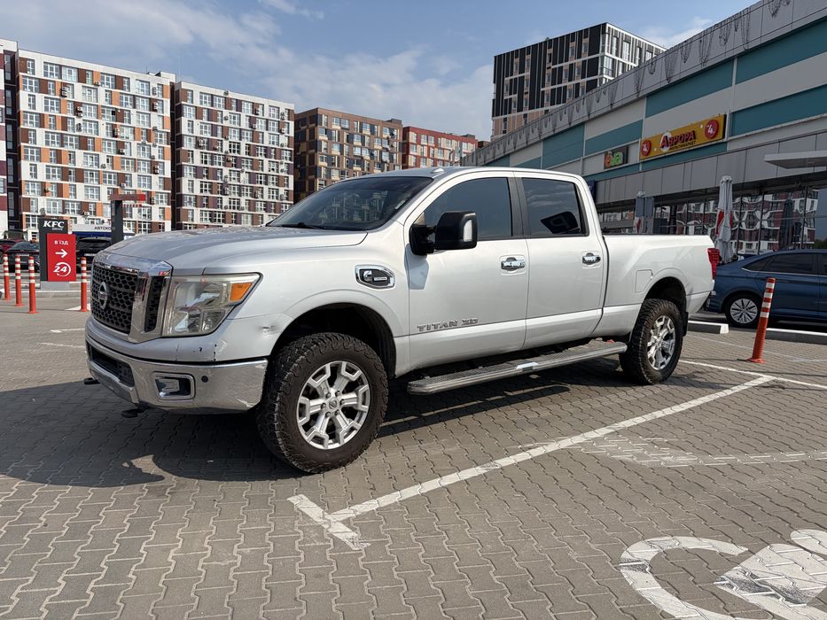Nissan Titan, 2016