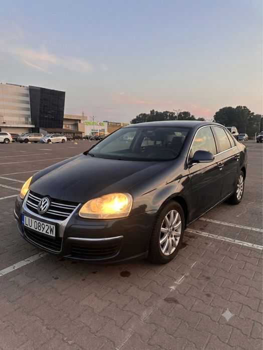 Volkswagen Jetta, 2006