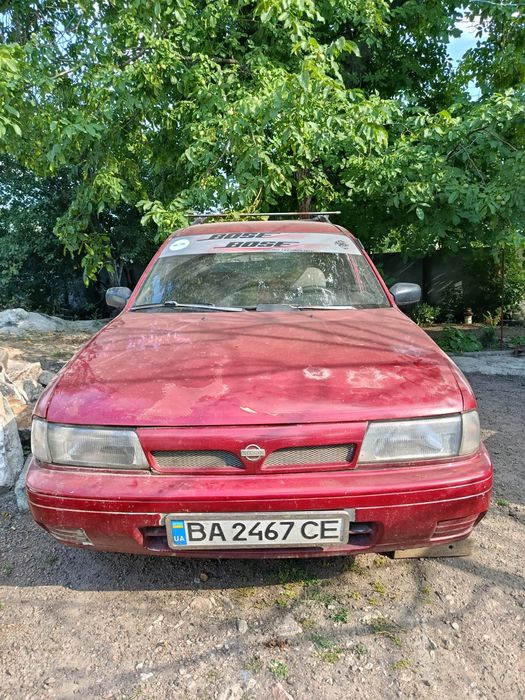 Nissan Sunny, 1992