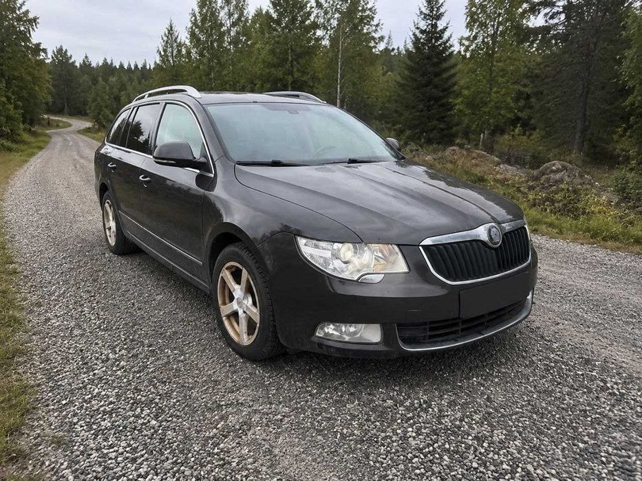 Skoda Superb 2009 — 1