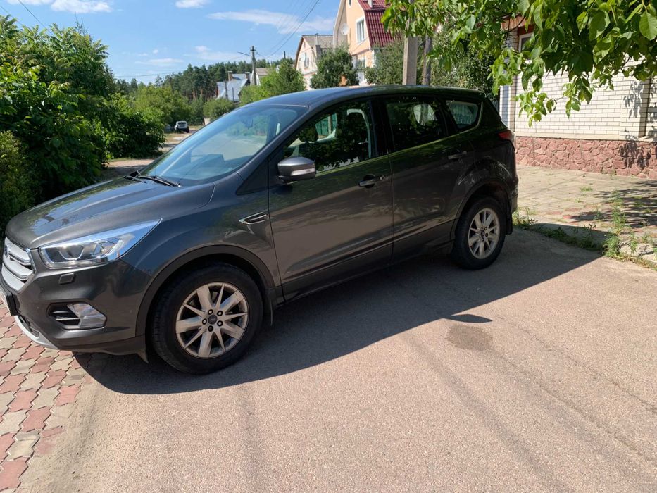 Ford Kuga, 2018