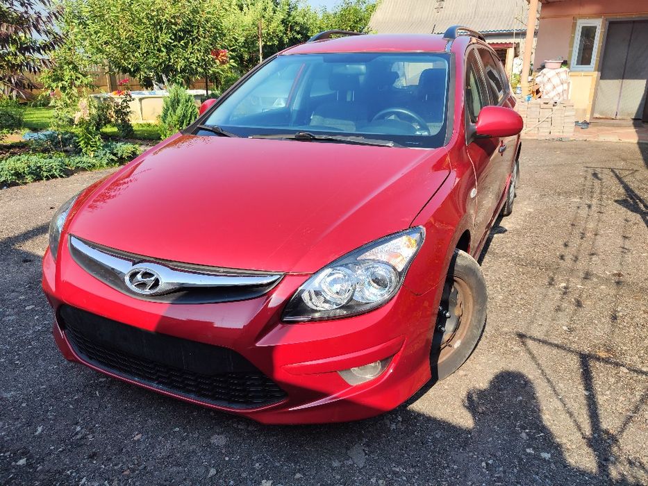 Hyundai i30, 2011