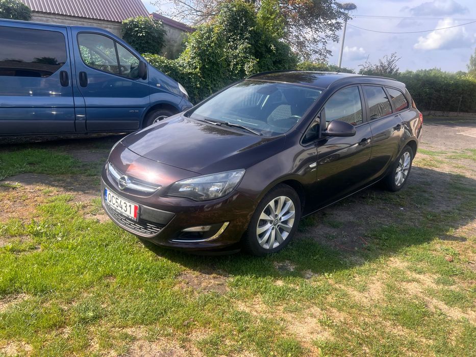 Opel Astra, 2013