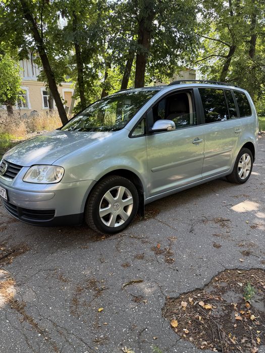Volkswagen Touran, 2006