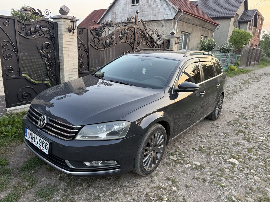 Volkswagen Passat Variant, 2012