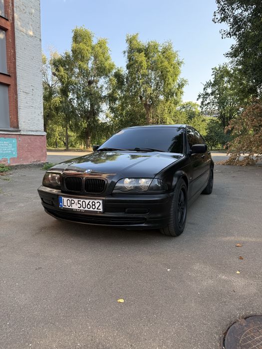 BMW 3 Series, 1999