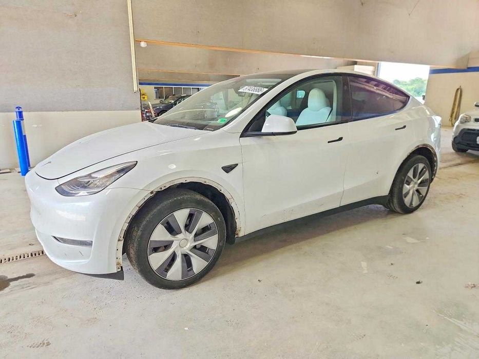 Tesla, 2023