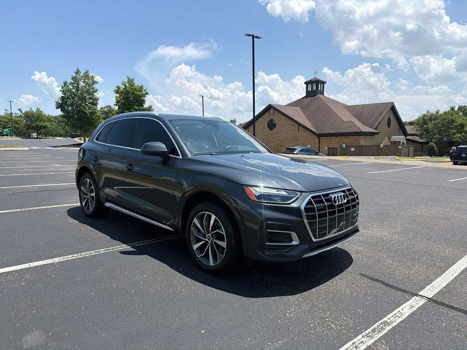 Audi Q5 2020 — 1