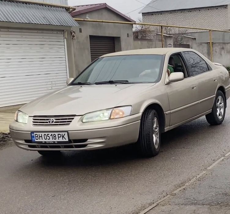 Toyota Camry, 1997
