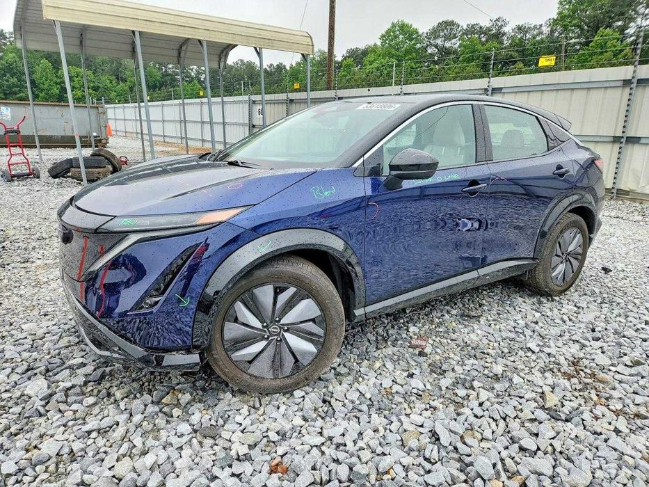 Nissan, 2023