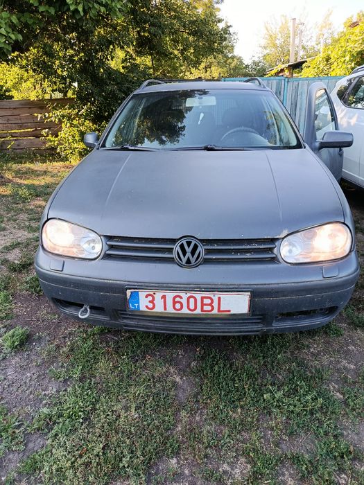 Volkswagen Golf, 2004