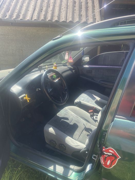 Mazda 626, 2000
