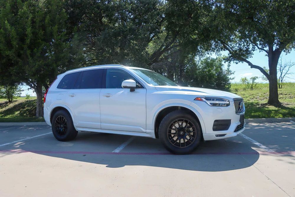 Volvo XC90 2019 — 1