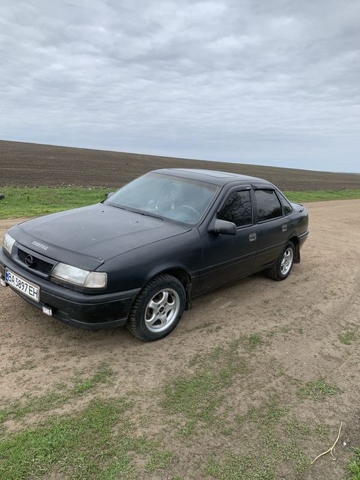 Opel Vectra, 1993