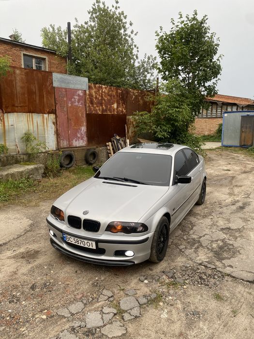 BMW 3 Series, 2000