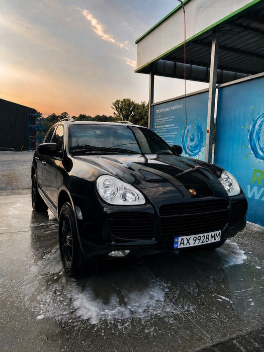 Porsche Cayenne Turbo, 2004