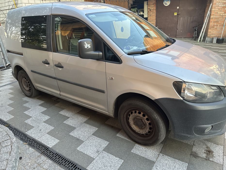 Volkswagen Caddy, 2011