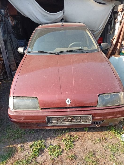 Renault 19, 1990
