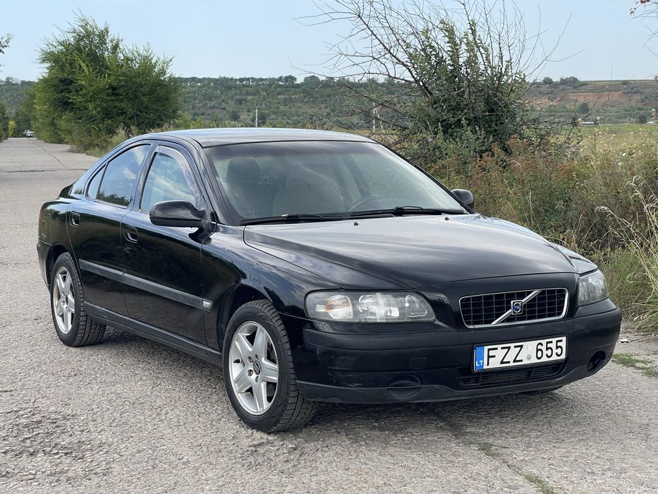 Volvo S60, 2002