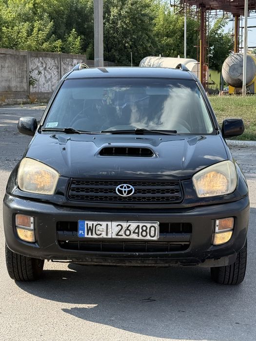 Toyota RAV4, 2004