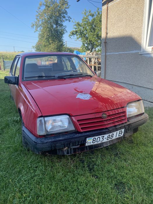 Opel Ascona, 1987