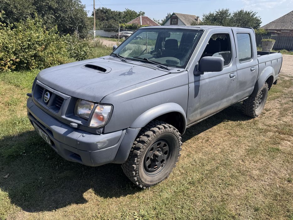 Nissan Navara, 2000