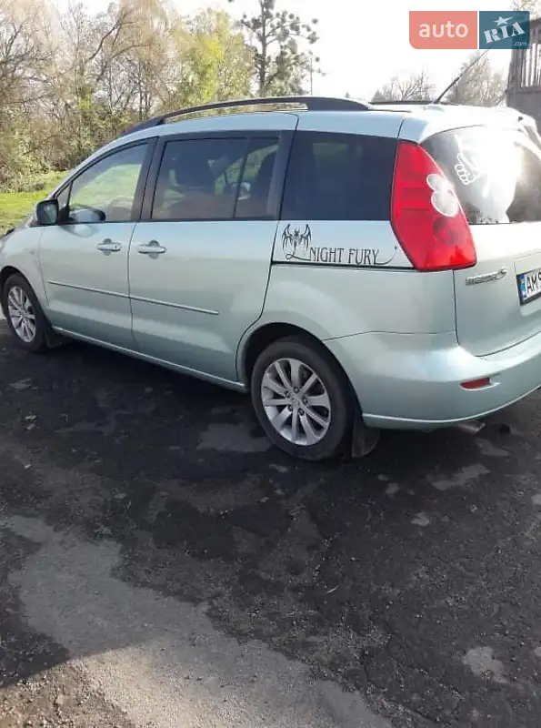Mazda 5 2006 — 1