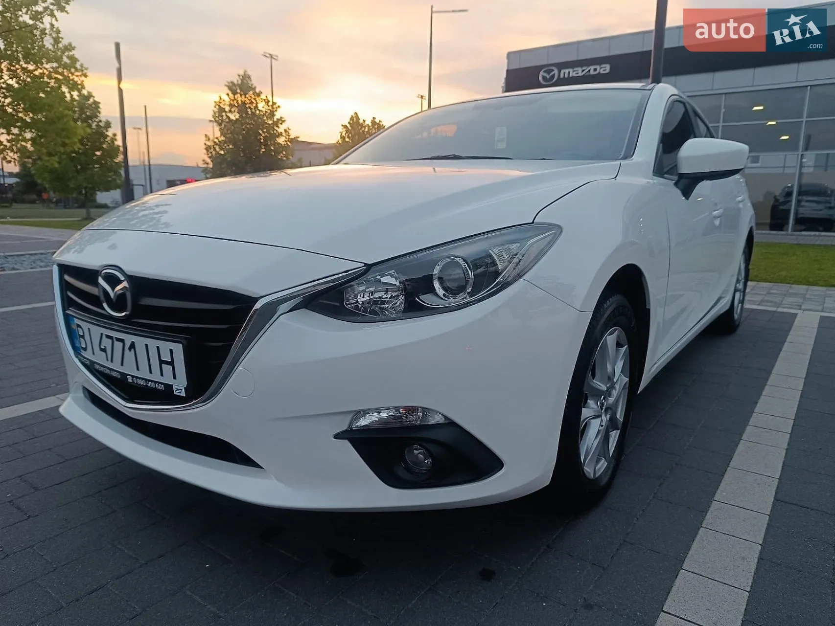 Mazda 3 2015 — 1