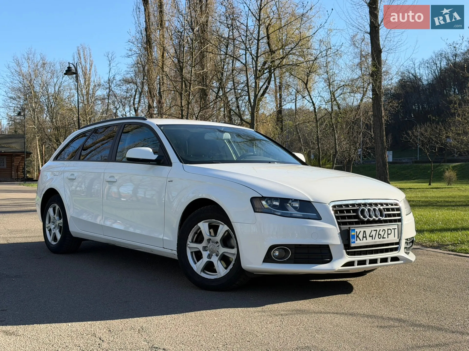 Audi A4 2010 — 1