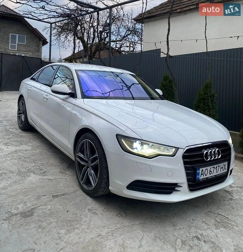 Audi A6 2012 — 1