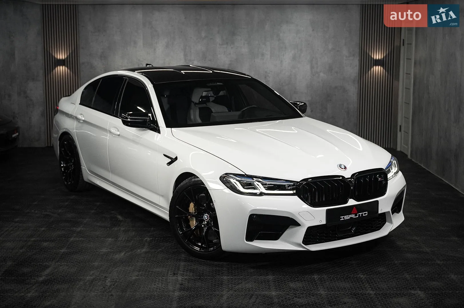 BMW M5 2023 — 1