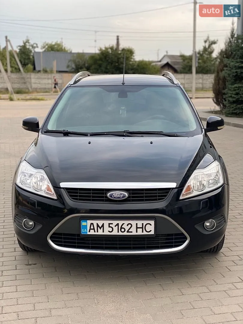 Ford Focus 2009 — 1