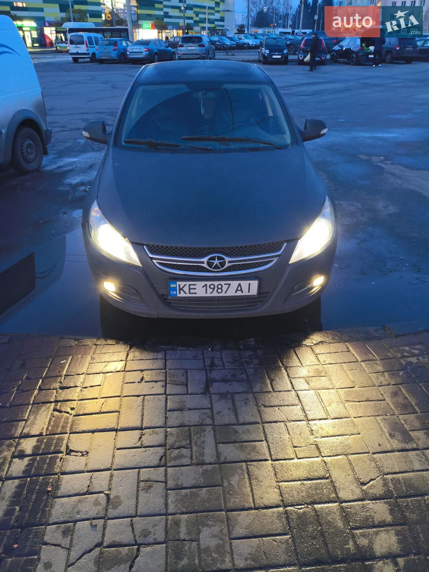 JAC J5, 2014