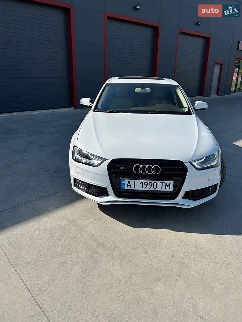 Audi A4 2014 — 1