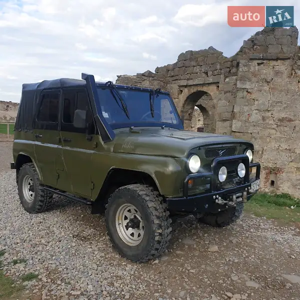УАЗ 31512, 1983
